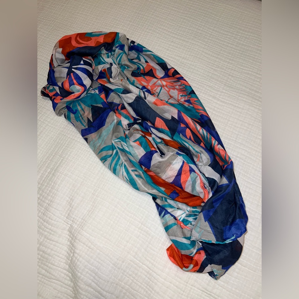 Colorful Patterned Scarf - Picture 2 of 4